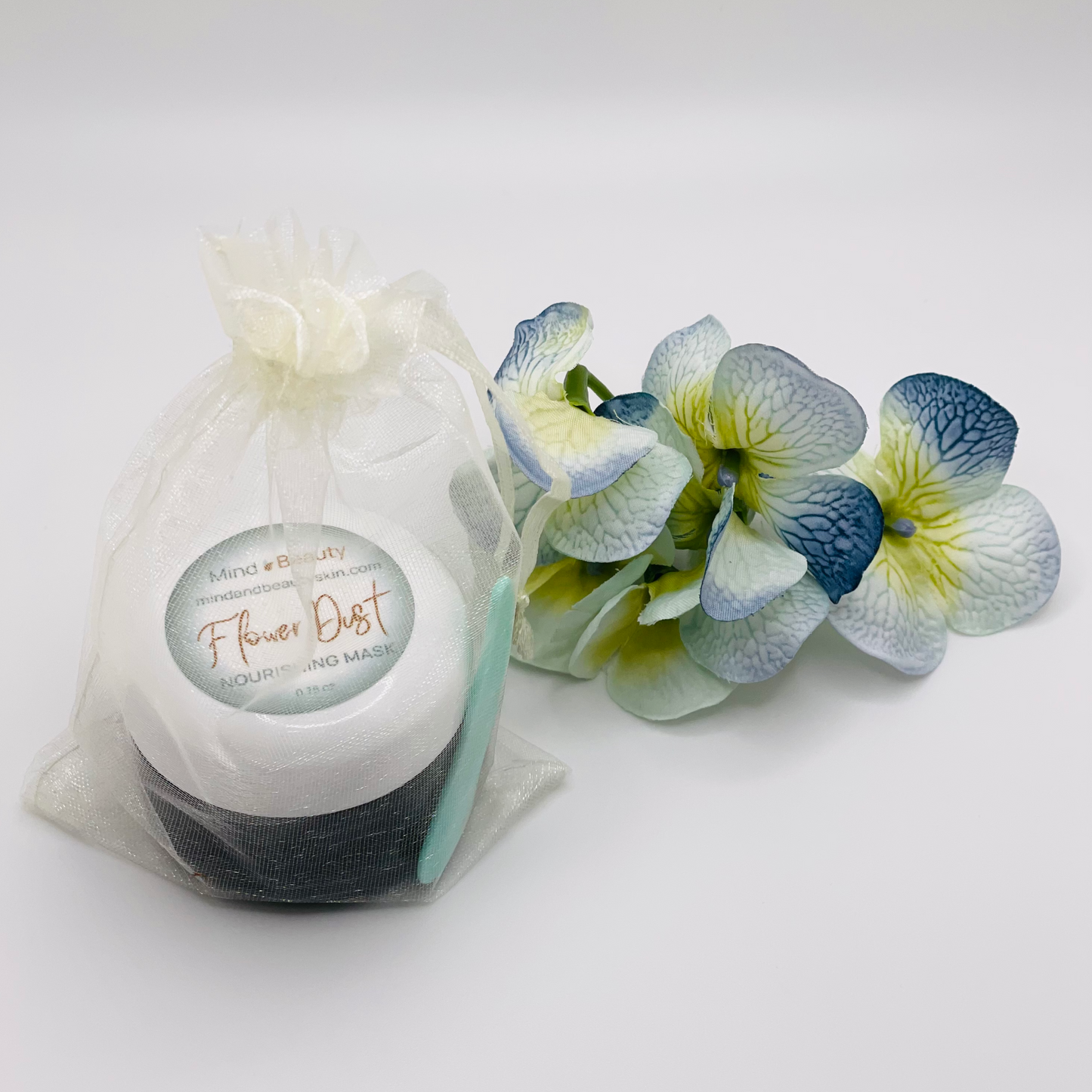 Flower Dust Nourishing Mask